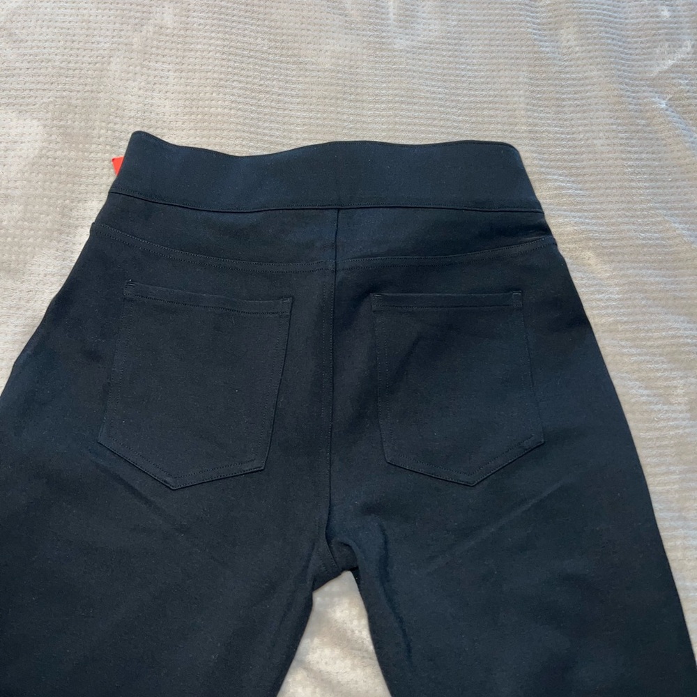 Women's SPANX Ponte Perfect Black Pants – Size Medium – NWT - Picture 4 of 5